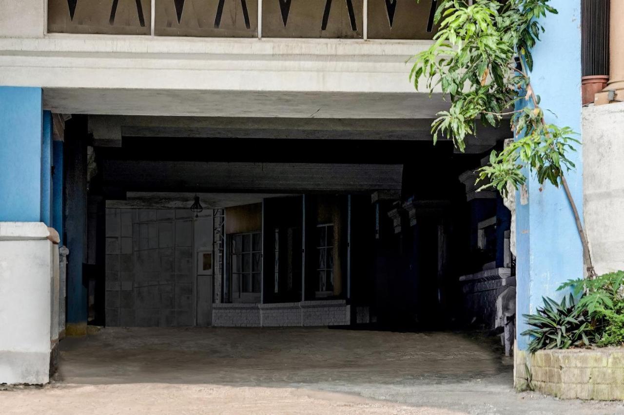 Townhouse 809 Royal Palms Hotel - Rose Collection มุมไบ ภายนอก รูปภาพ